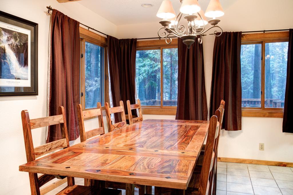 2N Big Pine Lodge Wawona Exterior foto